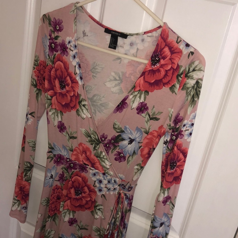 Floral summer long sleeve dress
